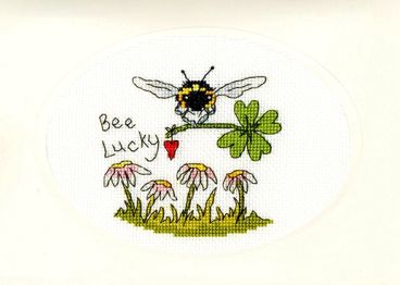 XGC26 Bee Lucky mounted small