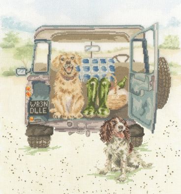 XHD126 Paws For a Picnic Medium