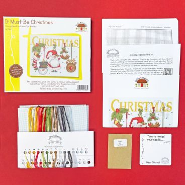 XKTB17 It Must Be Christmas Contents