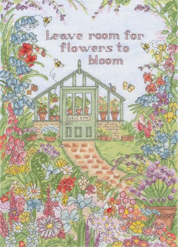 XAL16 Flowers In Bloom Medium