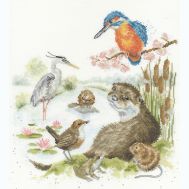 Bothy Threads Christmas Scarf Cross Stitch Kit