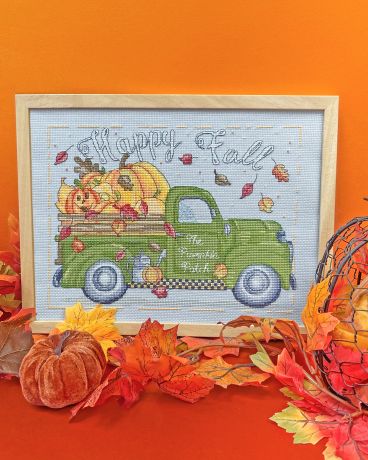 XKTB20 The Pumpkin Patch Lifestyle