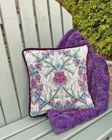 TSM1 Heritage Blooms Lifestyle