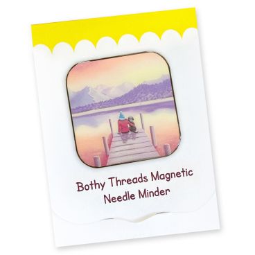 XA72 A Pawfect Place By The Water On Card
