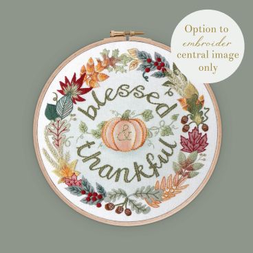 ECA3 Blessed And Thankful hoop