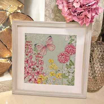 XKTB15 Quartz Meadow Lifestyle