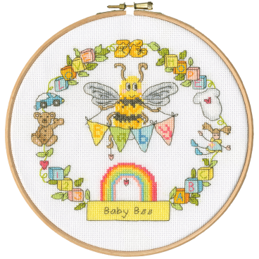 XETE11 Baby Bee Medium PNG
