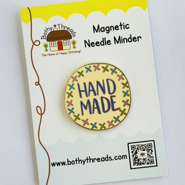 XA14 Handmade Needle Minder