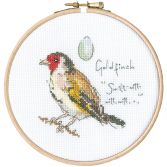 XMF7 Little Goldfinch Medium JPEG