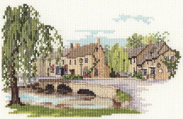 14 DD226 Bourton on the Water 1